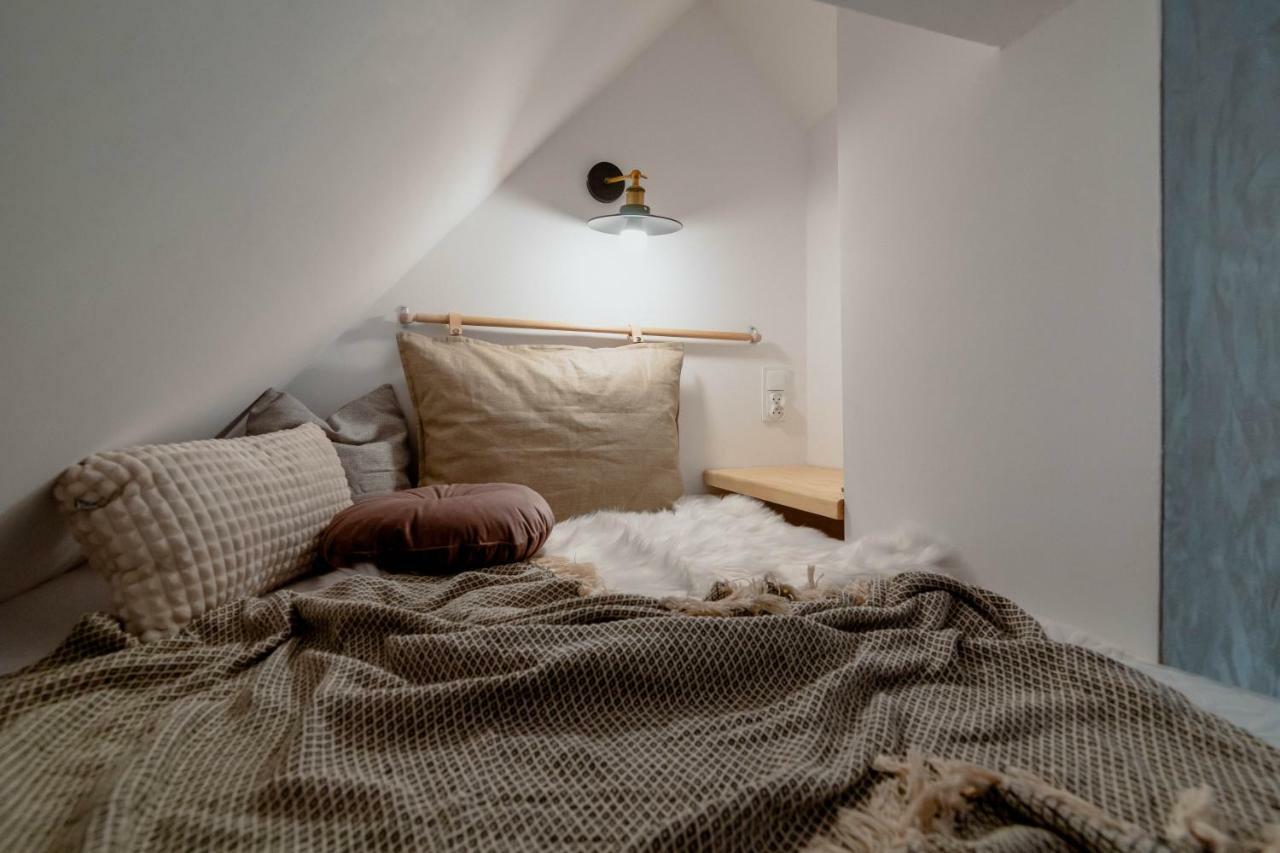 Skyway Apartment Торунь Екстер'єр фото
